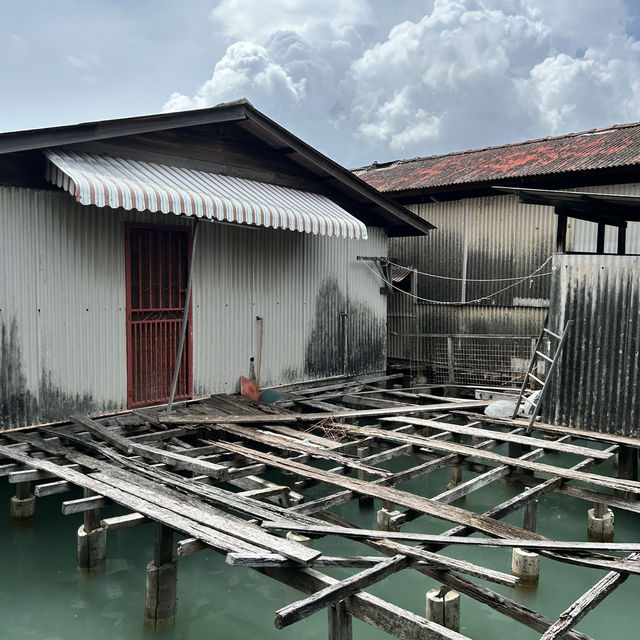 🌊 Solo Adventure: Chew Jetty – Penang’s Iconic Waterfront Village