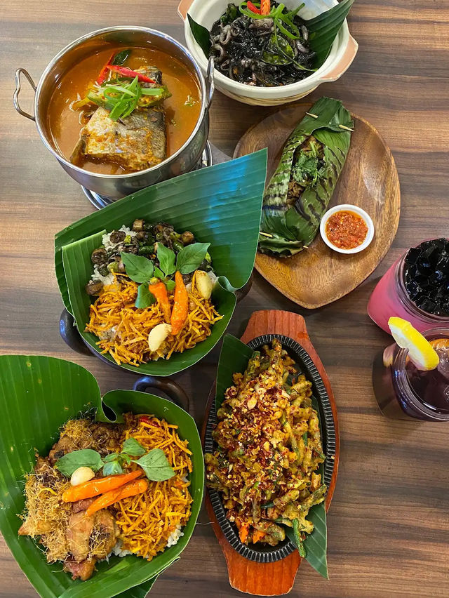 Halal, Hearty, and Happening, Malaya Cafe Delivers