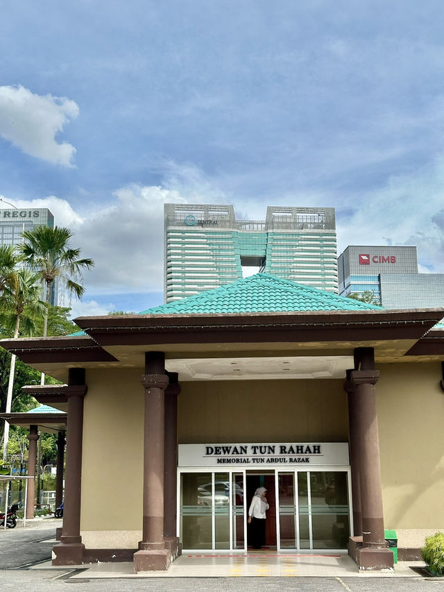 Legacy in Silence: Discovering the Memorial Tun Abdul Razak