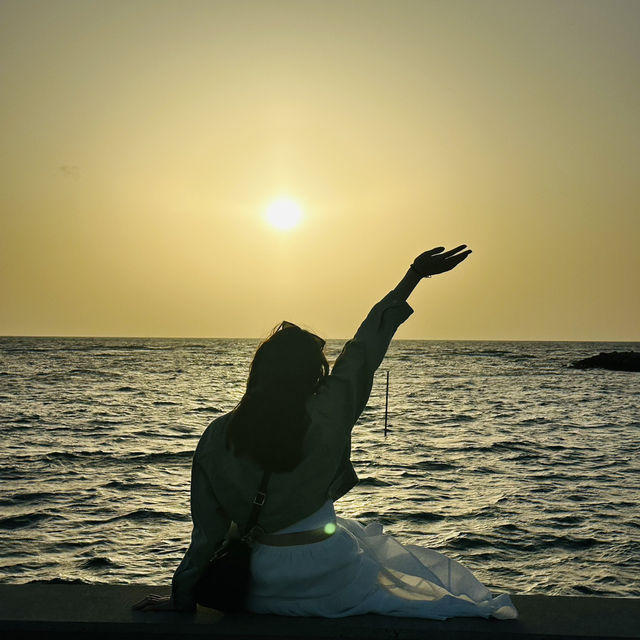 Golden Hour Vibes - Chatan Park Sunset Beach 