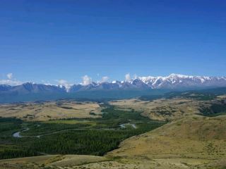 Mountains, Meadows & Endless Views. Strolling the Chuysky Trakt