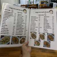 ครัวป้าไก่ 🏡 ร้านบ้านๆ แต่รสชาติไม่ธรรมดา!