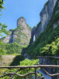 999 Steps to Awe: Journey to Tianmen Cave