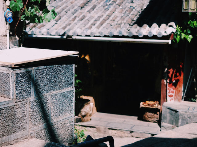 Getting Lost in the Charm of Lijiang Old Town