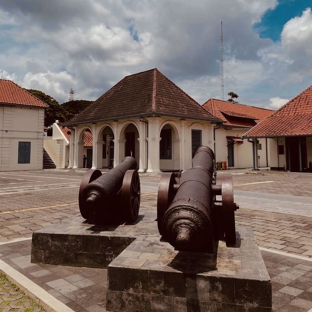 🏰✨ Museum Benteng Vredeburg: Yogyakarta’s Living Chronicle of Colonial History – A Solo Traveler’s 