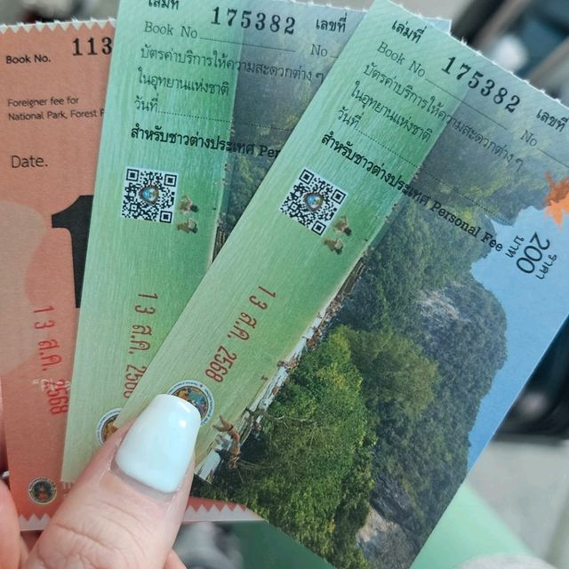 Spontaneous Island Escape: 1 Week in Koh Samet 🏝 Spontaneous Island Escape: 1 Week in Koh Samet 🏝