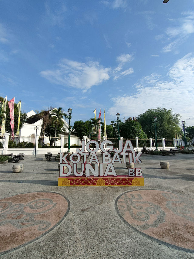 Jogja: Kota Batik Dunia—Where Faith, Fabric, and Photo Frames Meet Jogja: Kota Batik Dunia—Where Faith, Fabric, and Photo Frames Meet
