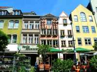 🏘️ Old Town Zurich (Altstadt) – A Walk Through History 🏘️