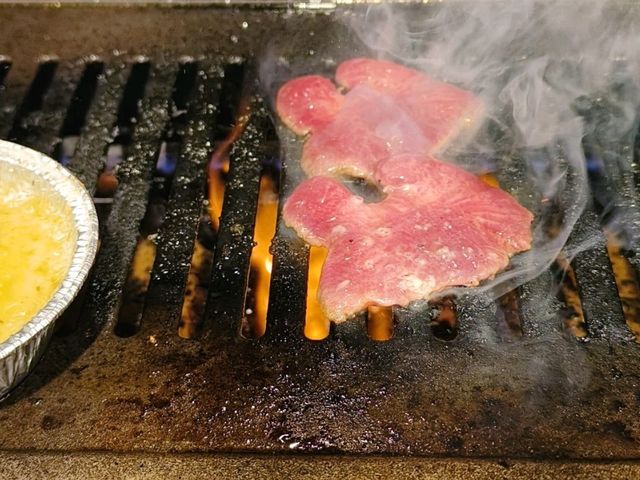 石垣牛跟阿古豬的烤肉