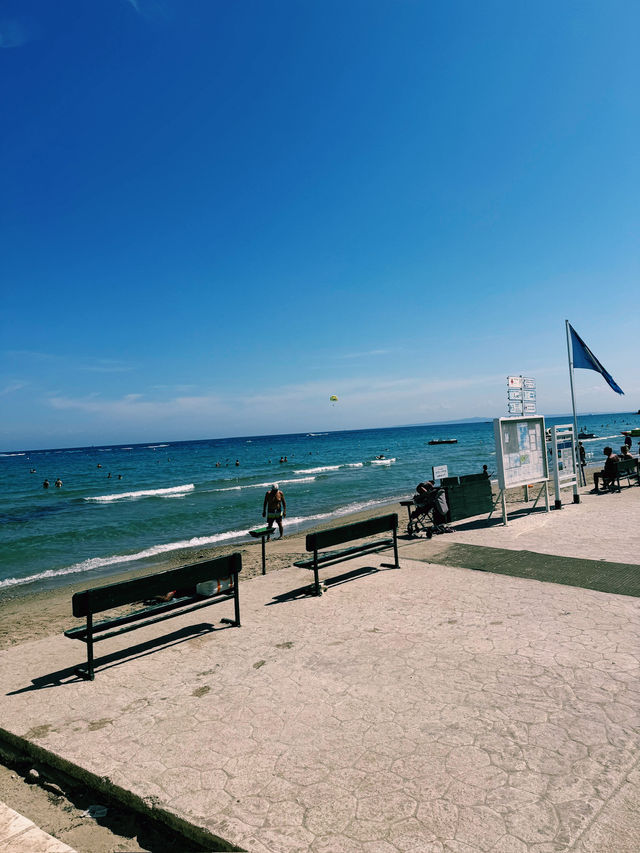 트실비 비치에서 맛과 풍경을 동시에 즐긴 하루