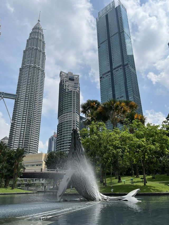 📍 Petronas Twin Towers + KLCC Park ✨