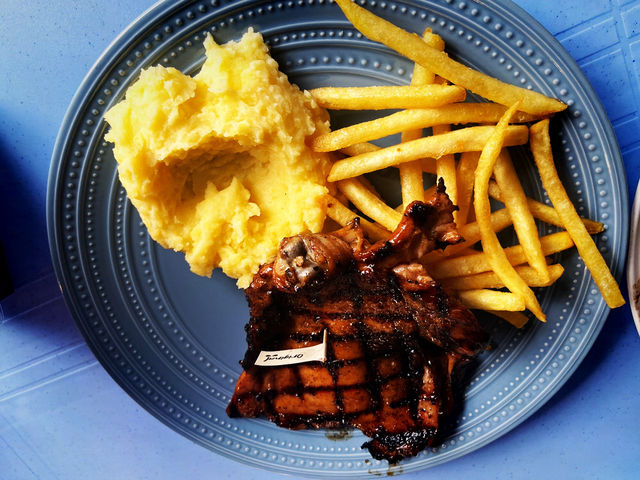 Comforting Grills & Western Flavours at Uncle Ray’s Grill Comforting Grills & Western Flavours at Uncle Ray’s Grill