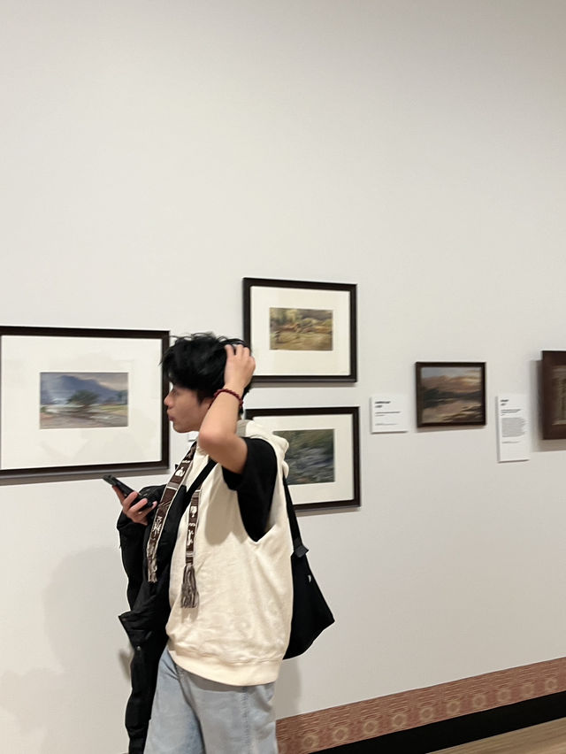 🏛️ Waikato Museum: Where Māori Heritage Meets River Stories! 🌊