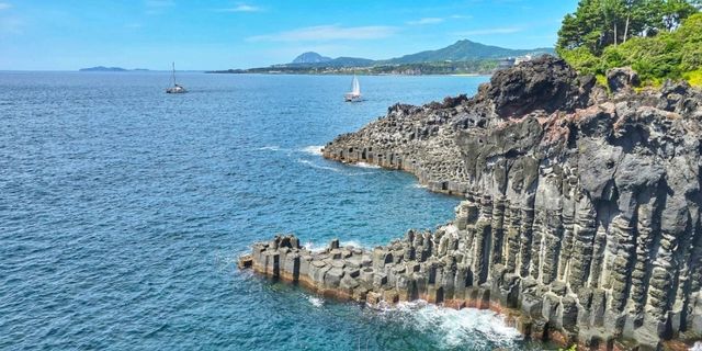 Breezes of Jeju — Where Nature Meets Peace