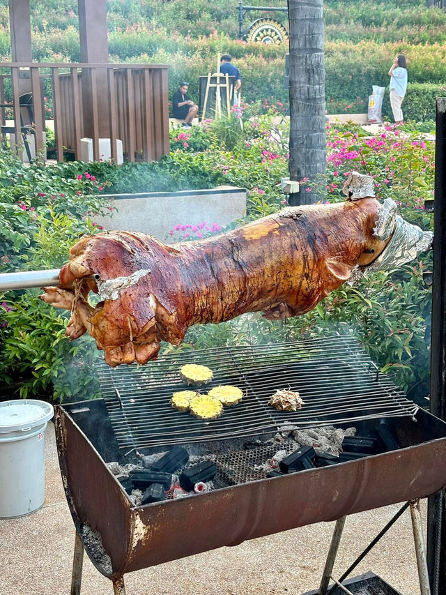 Dinner Buffet-The Ritz-Carlton, Koh Samui