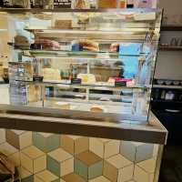 🥝 New World Brunch Royalty in De Pijp