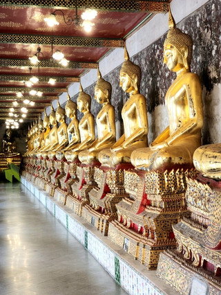 喺蘇泰寺感受鬧市中嘅寧靜。