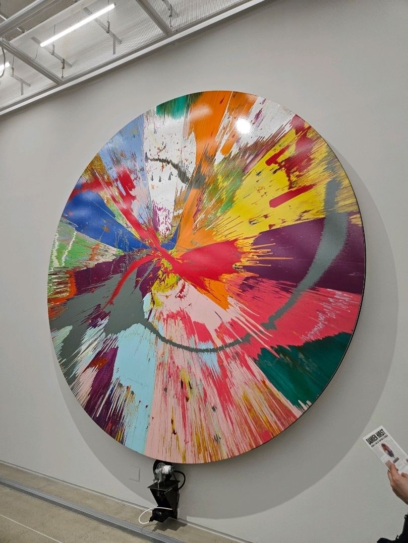🎨 Artistic Heaven: Damien Hirst & BTS Vibes! 🎶 | Trip.com Seoul