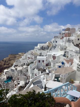 The Day Santorini Taught Me a Lesson: My Travel Mistake moment in Greece
