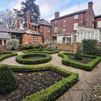 Bantock House Museum 