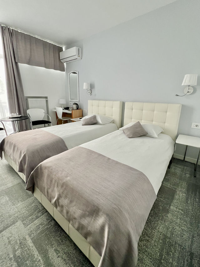 Comfortable Stay Near Suceava's Historic Biserica Sfântul Ni