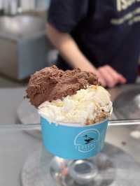 Spotlighted sorbet & ice-cream at Isoteket 🍦🍨
