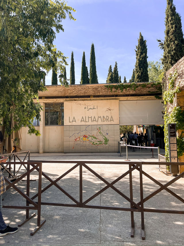 Everyone Goes to the Alhambra—But This Hidden Flamenco Cave Stole the Show