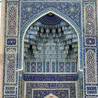 50 Shades of Blue in Samarkand