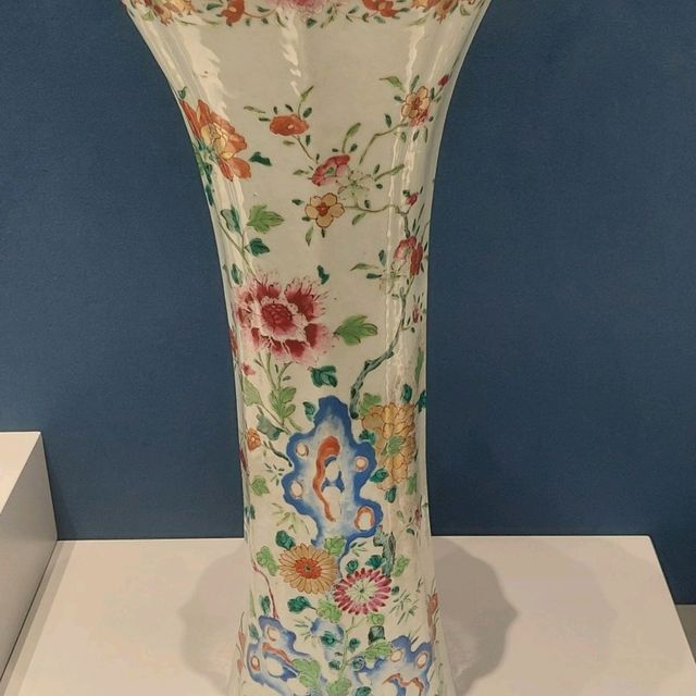 Shanghai Museum is really a beautiful museum 