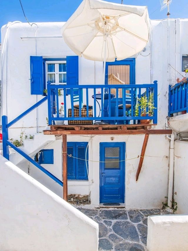 Mykonos: The Glamorous Jewel of the Aegean