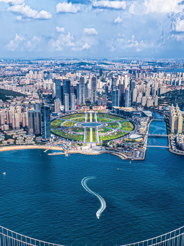 Dancing with the Sea Breeze: A Day at Dalian Xinghai Square