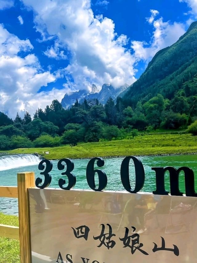 ⛰️ Mount Siguniang National Park – The “Alps of the East” in Sichuan’s Highlands
