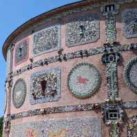 The incredible story of the porcelain palace of Jingdezhen!
