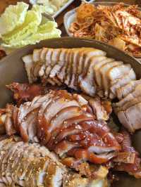 🐷 부드러운 족발 한입, 수원 ‘가장 맛있는 족발’ ✨