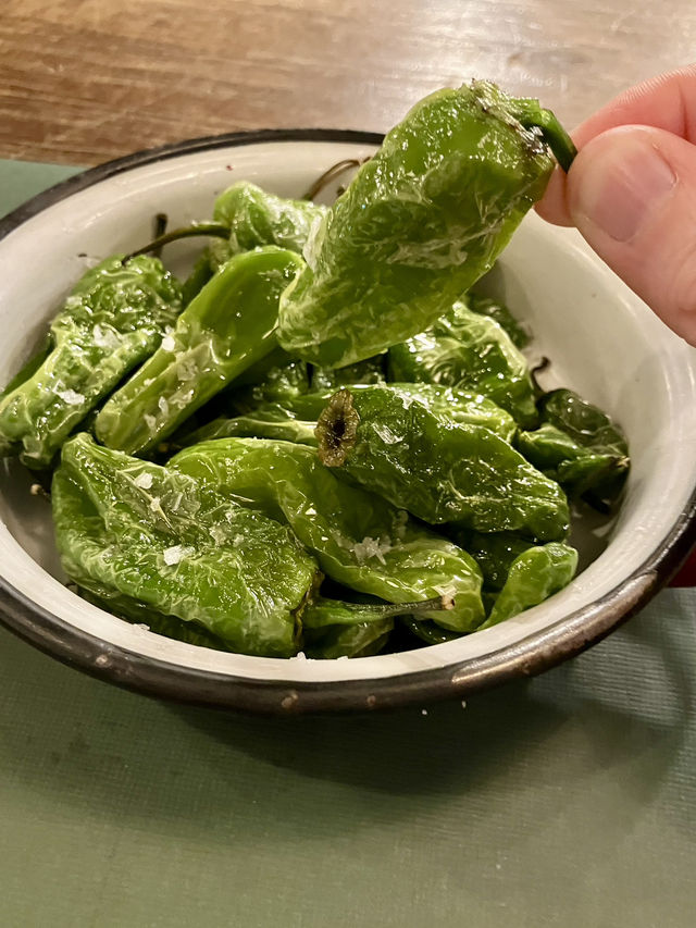 Sun, Food & Good Vibes: Barcelona Authentic Eats