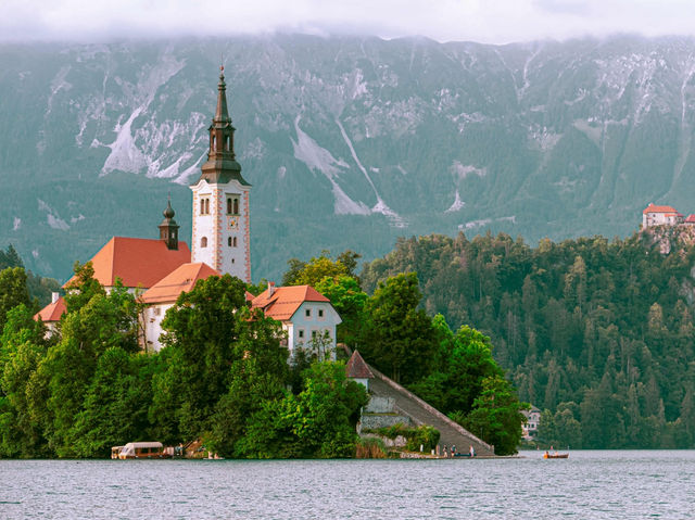 📍 Lake Bled – Slovenia