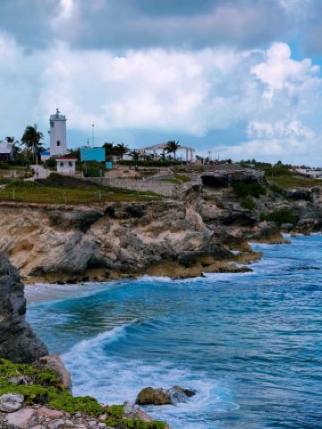 PARADISE FOUND: 究極のカンクン癒しの旅