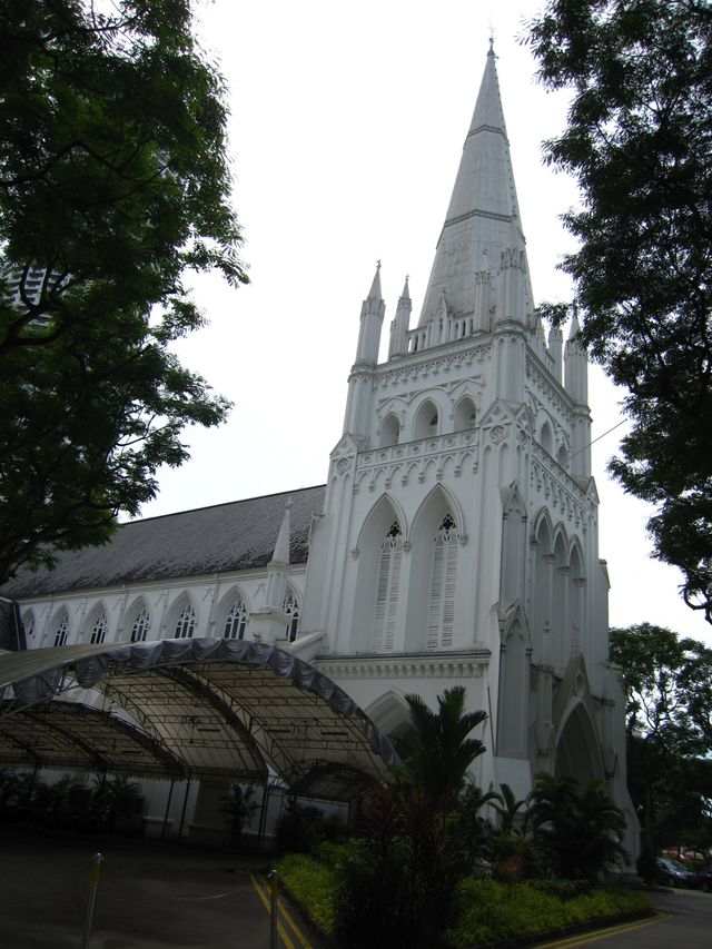 Singapore's largest church - St. Andrew's Cathedral