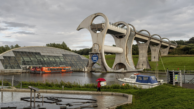 See the unique Falkirk Wheel boat lift