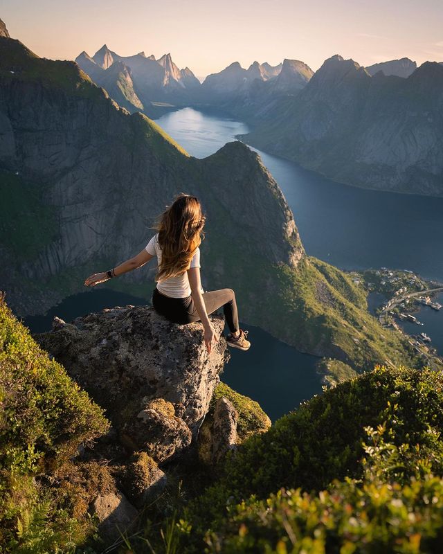 Mind-blowing Moments in Lofoten, Norway: Unveiling the Ultimate Travel Guide! 🌄