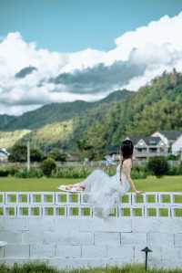 住進麥田山野間，一步一景的治癒景觀