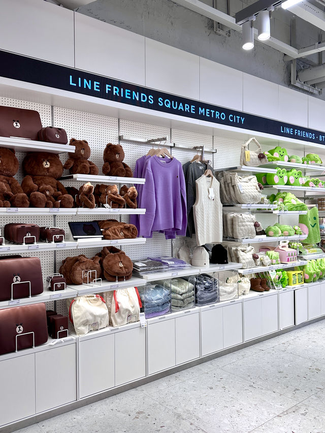 上海探店 | 新開的！拍到LINE FRIENDS大頭貼！