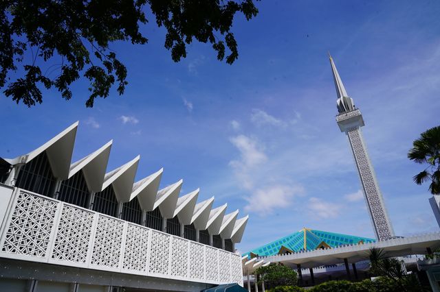 馬來西亞國家清真寺~輕靈而優雅