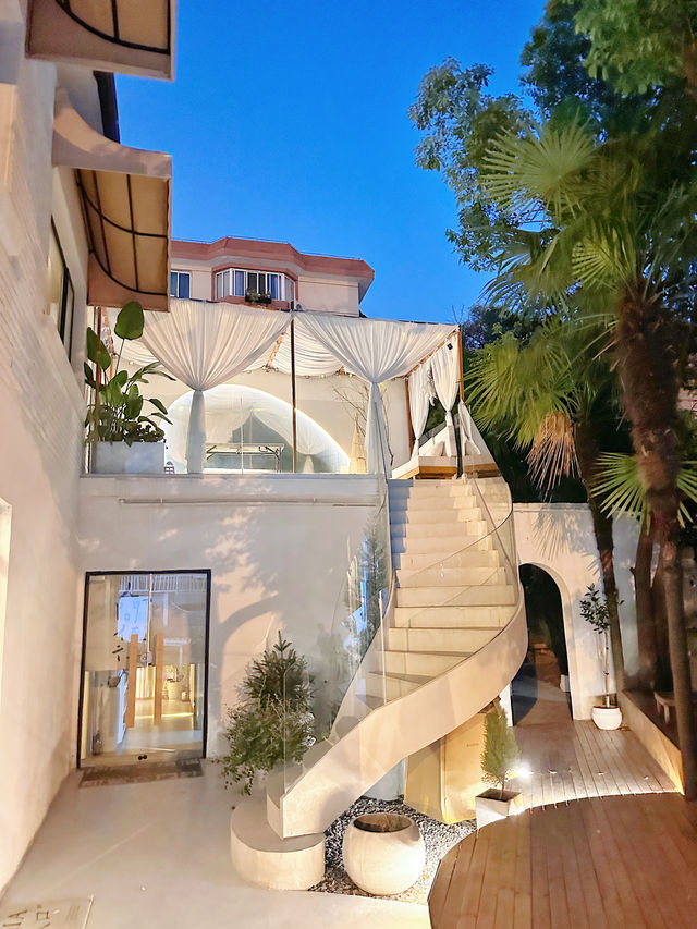 Immerse yourself in the "Bali" standalone villa in Magic City for a luxurious SPA experience💆🏻‍♀️