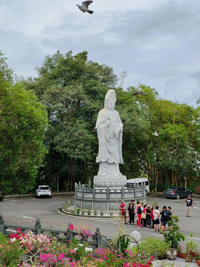 亞庇市中心藏著一座小眾寺廟聽說蠻靈的