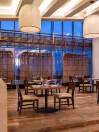 🌟 Accra's Luxury Oasis: Kempinski Hotel Gold Coast 🌴✨