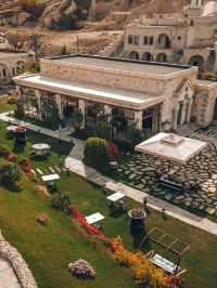 🏨✨ Cappadocia's Seraphim Cave Retreat 🌄🛁