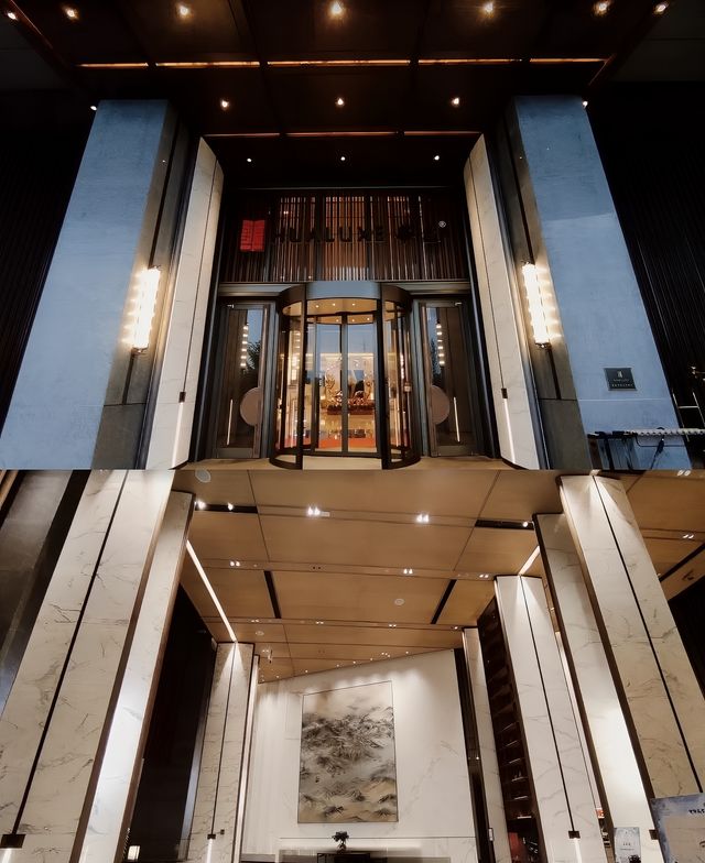 張學友南京青奧演唱會，這酒店也太近了吧！。