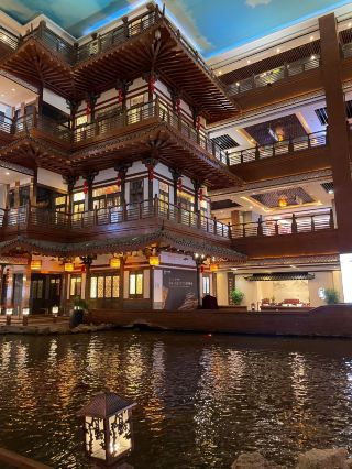 Zhongshan Dayong Red Bo City. 