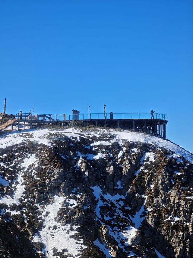 香格里拉石卡雪山一日遊攻略